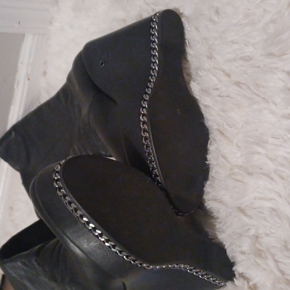 Ritch Erini NYFC - Picture 3 of 3